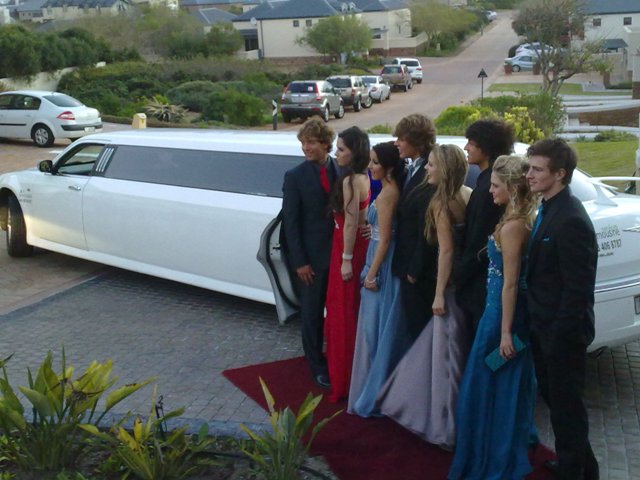 matric-dance-limousine-hire